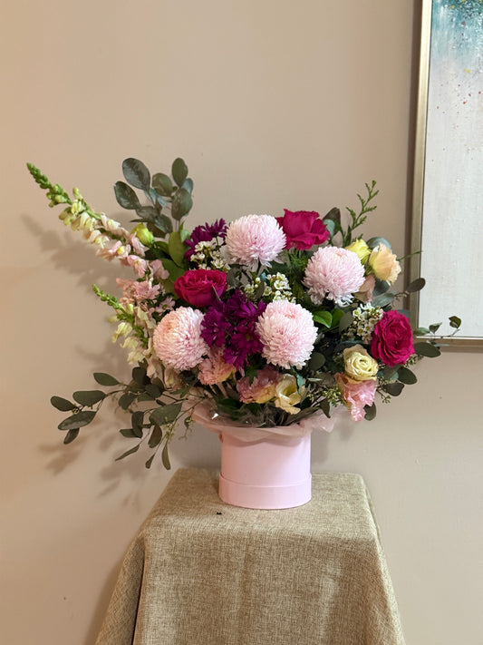 Rosé Harmony Hat Box - Flower Arrangement