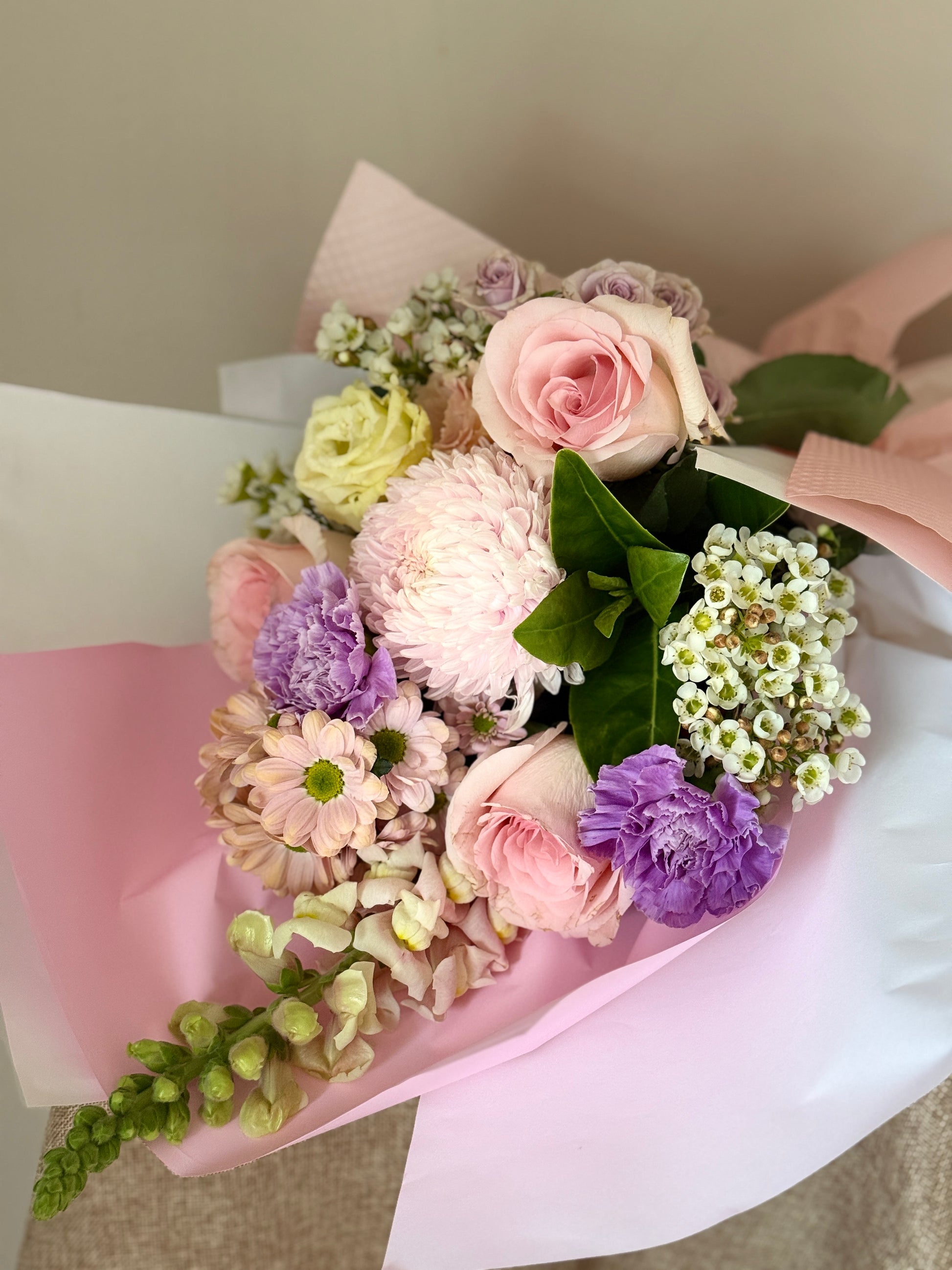 Blushing Pearl - Flower Arrangement